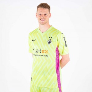 Borussia Monchengladbach Goalkeeper Soccer Jersey 2023