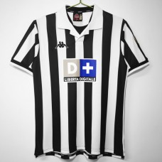 Juventus Men Home Retro Soccer Jersey 1998