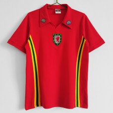 Wales Men Home Retro Soccer Jersey 1976